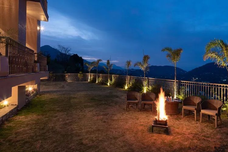 Mountoria Retreat exterior view